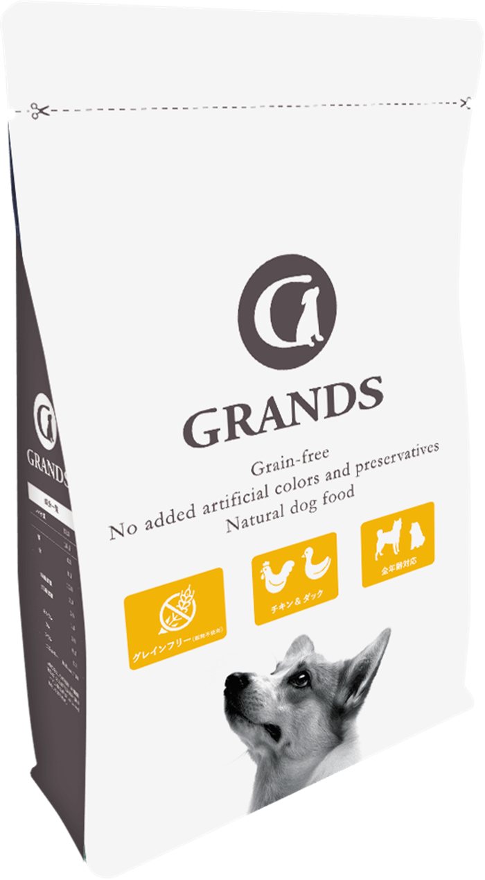 GRANDS(グランツ)ドッグフード チキン&ダック味の公式パッケージ画像。グレインフリー・無添加をうたうデザインが確認できる